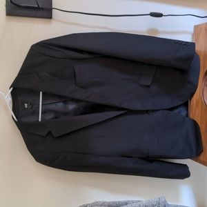 h&M black suit jacket, 40R, single vent